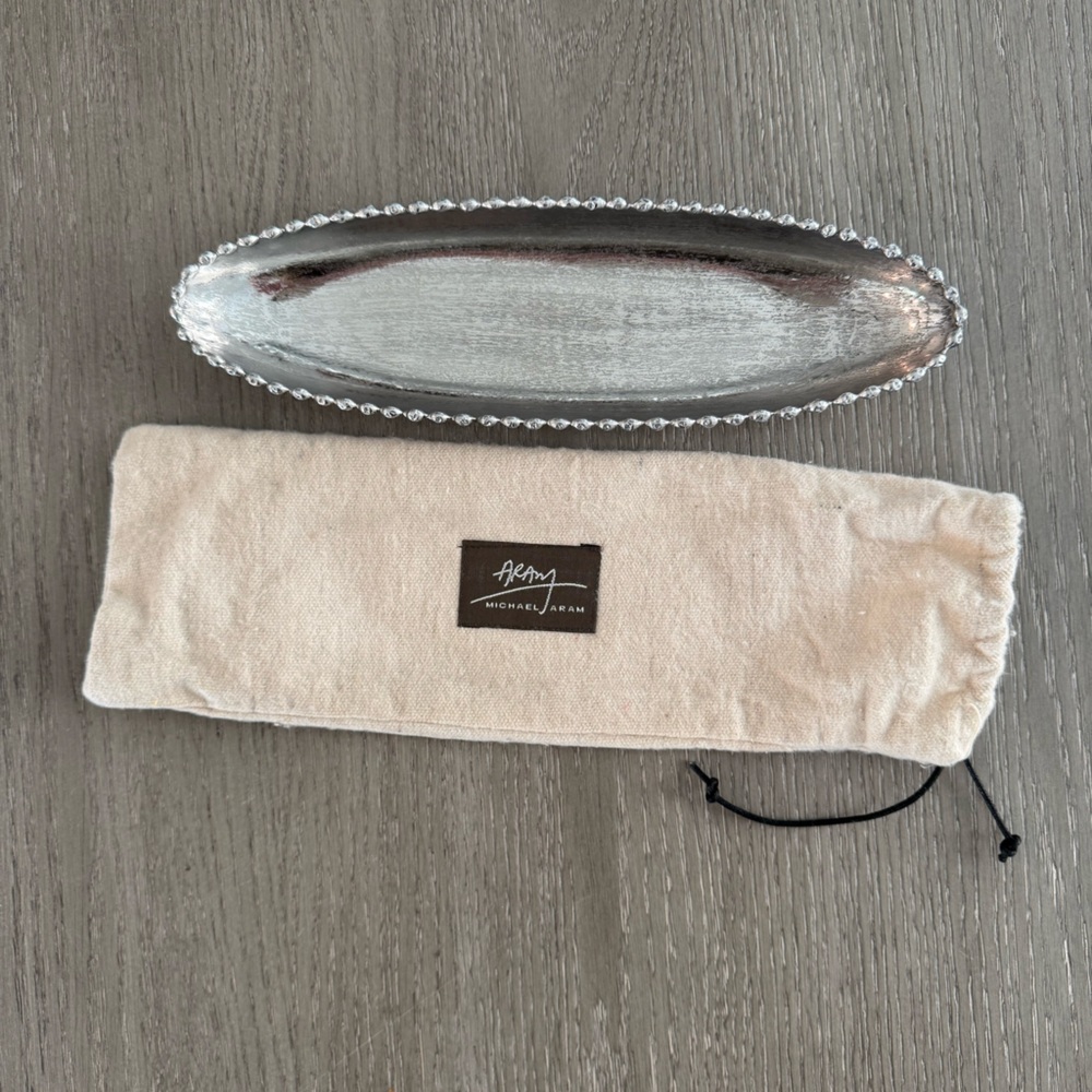 Michael Aram Molten Frost 11 inch Oval Platter